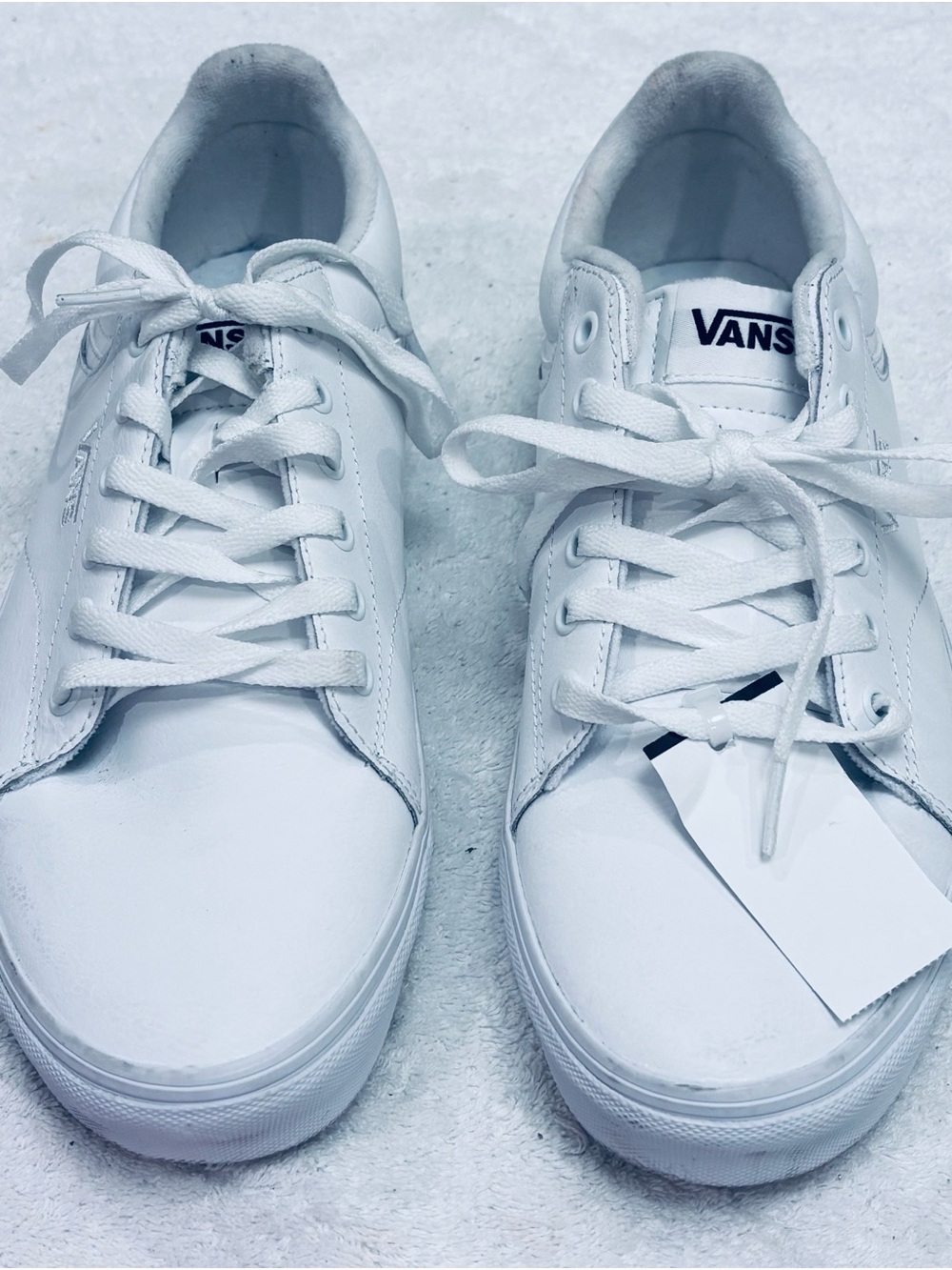 Brand New Pure White Vans Sneakers - Men’s Size 10 USA / 43 Euro /9 UK - box 14